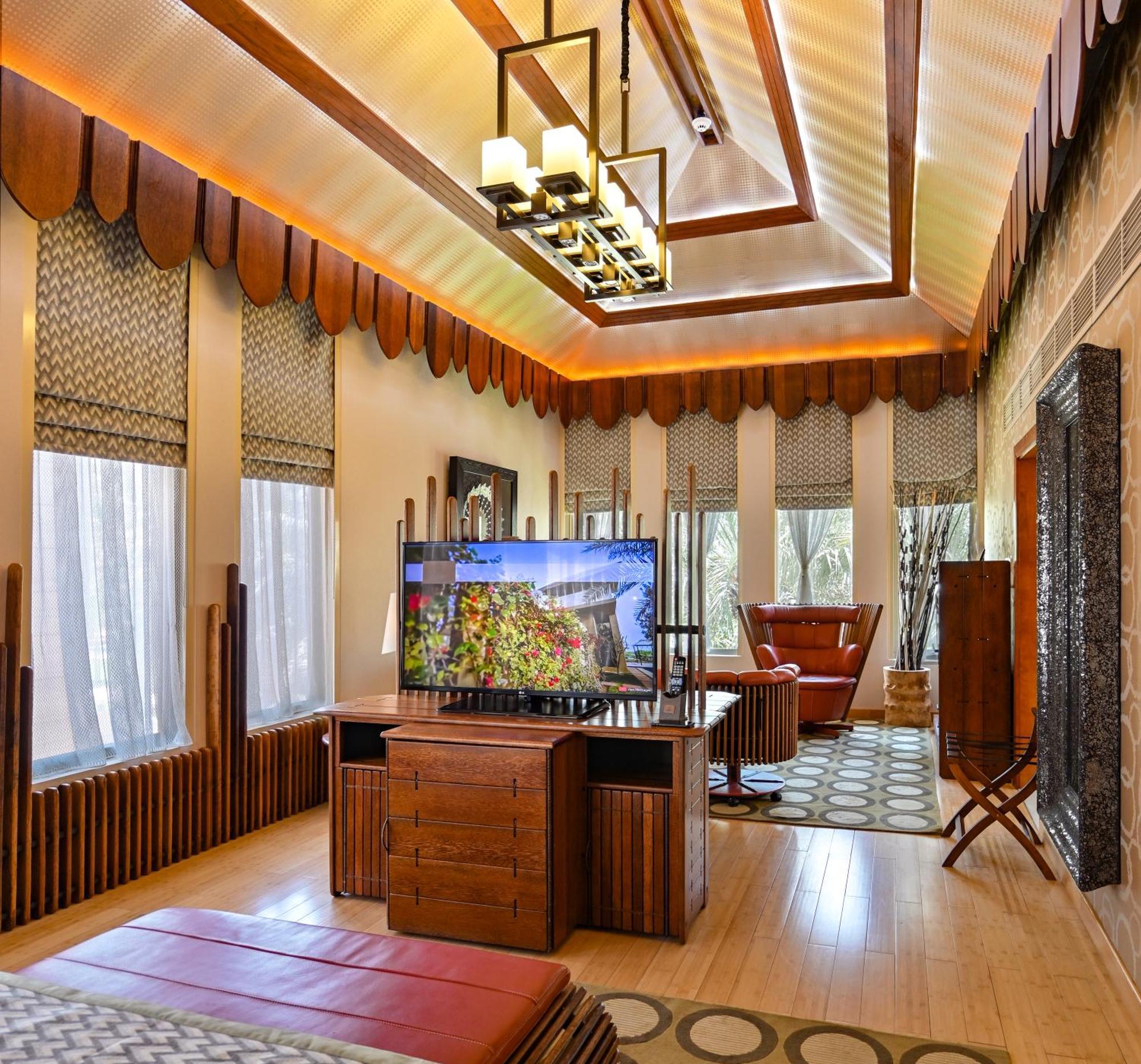 รีฟ รีสอร์ต Hotel มานามา ภายนอก รูปภาพ The interior of the presidential suite