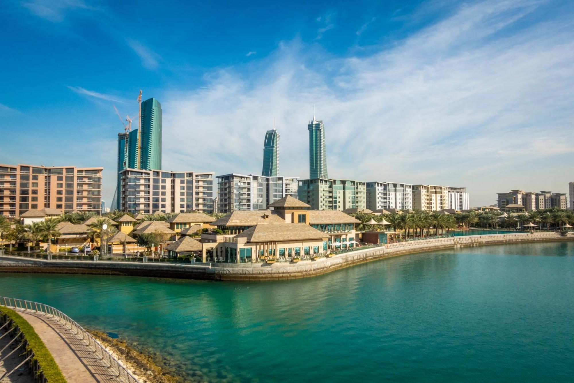 รีฟ รีสอร์ต Hotel มานามา ภายนอก รูปภาพ View of Al Furjan