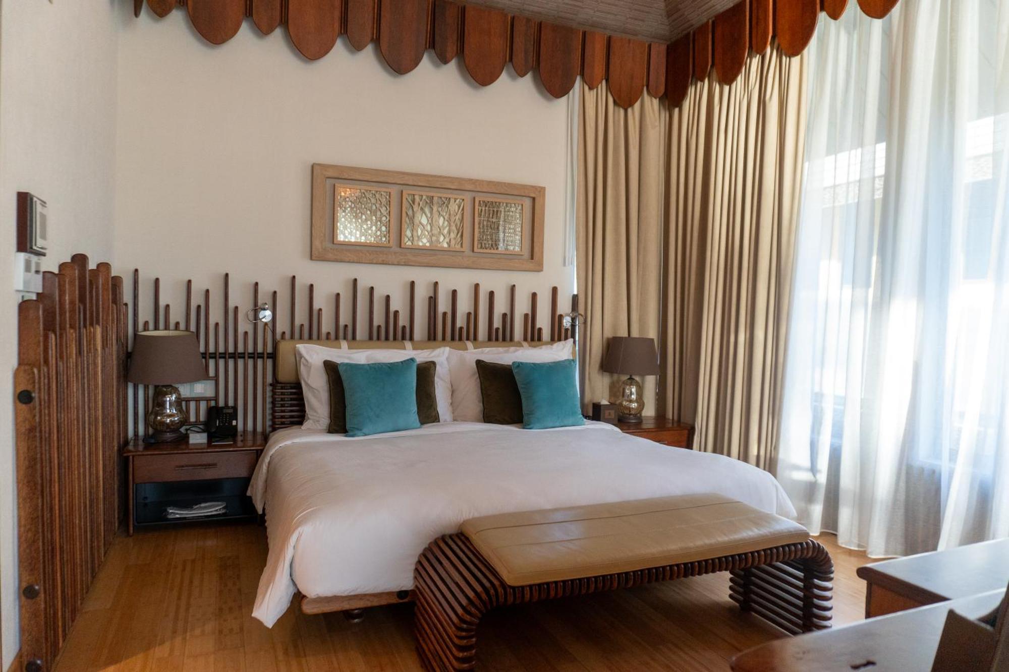 รีฟ รีสอร์ต Hotel มานามา ภายนอก รูปภาพ A bedroom at the hotel