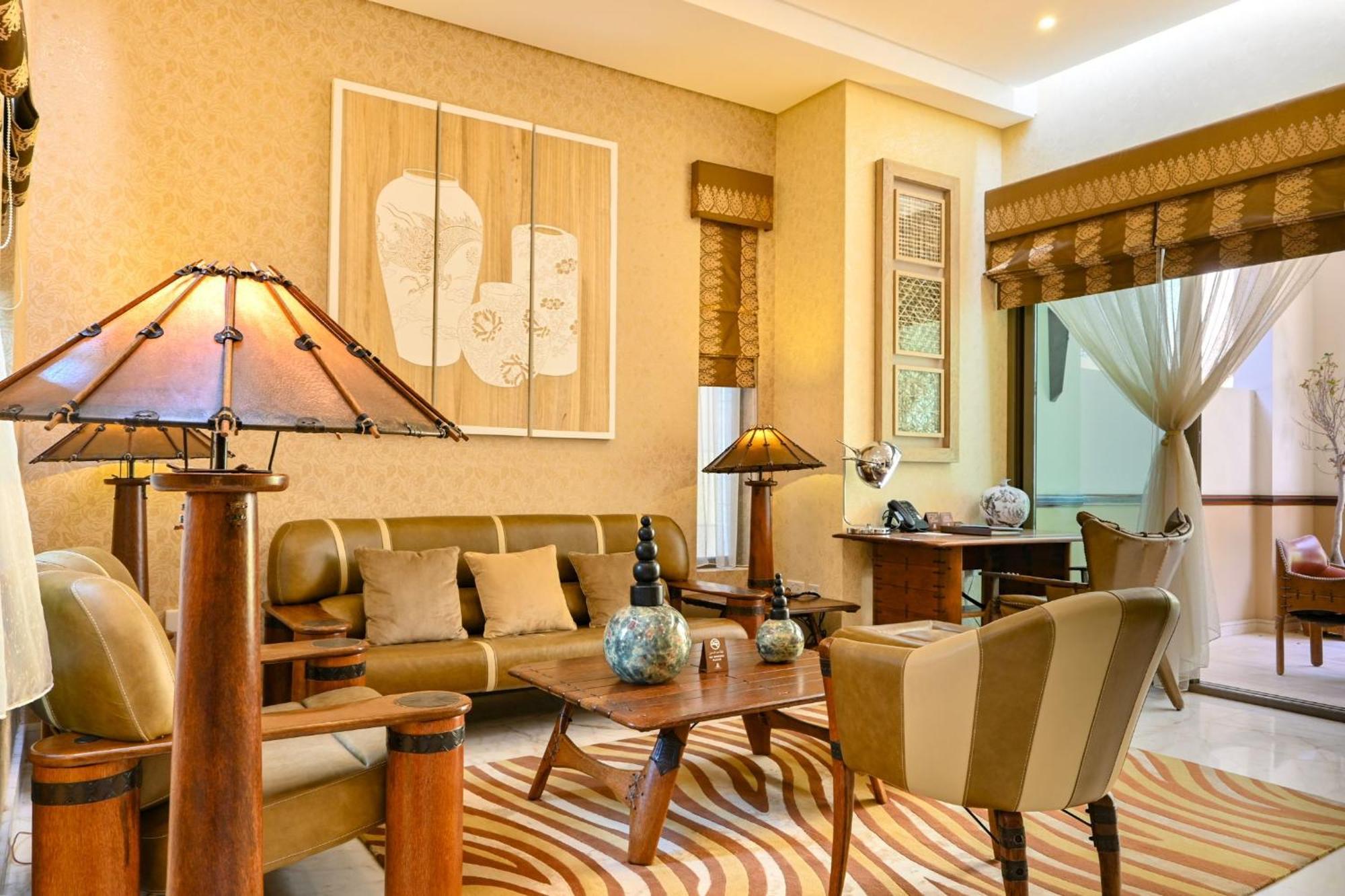 รีฟ รีสอร์ต Hotel มานามา ภายนอก รูปภาพ A living room